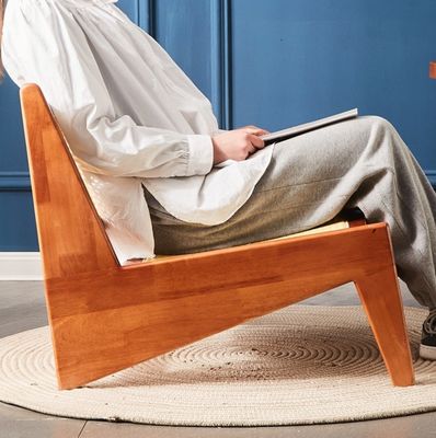 Diseño Clásico Silla de rattan de madera maciza con acabado lacado NO Silla de salón nórdica moderna plegada