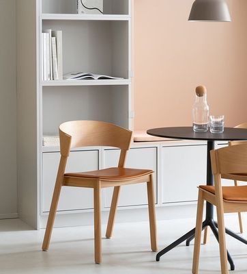 Diseños personalizados silla de comedor de madera apilada para hotel restaurante en diseño moderno