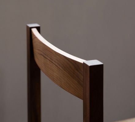 Color natural cuerda tejida de madera maciza trenzado asiento silla de comedor para restaurante con una exquisita artesanía