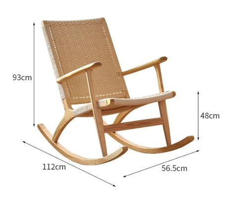 Agregue un toque de elegancia a su salón al aire libre con una silla mecedora de madera sólida de cuerda tejida vintage