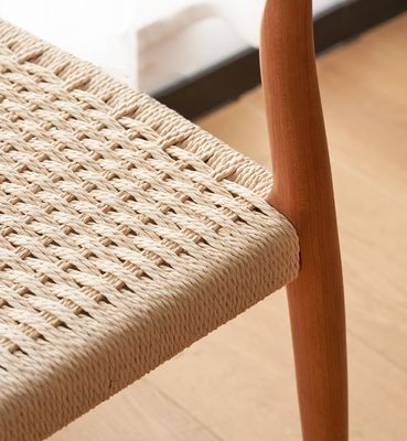 Muebles para el hogar de hoteles de lujo de antigüedad tejido de cordón de madera sólida silla de comedor para restaurante en diseños personalizados