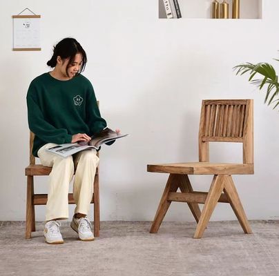 Silla de comedor de madera sólida de olmo de lujo vintage con acabado de nuez para muebles de diseño personalizado