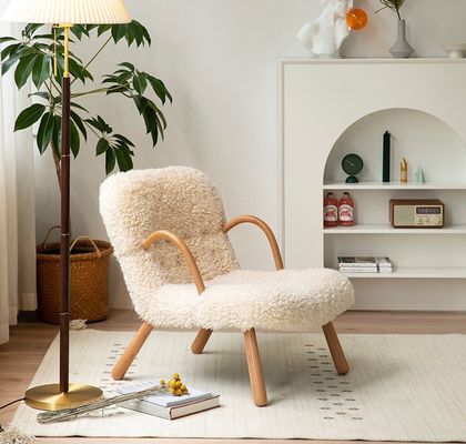 Sillón de brazos Nordic Lounge Sofá de madera Silla de ocio de madera maciza de lana de cordero artificial Silla de sofá con reposabrazos de diseño personalizado