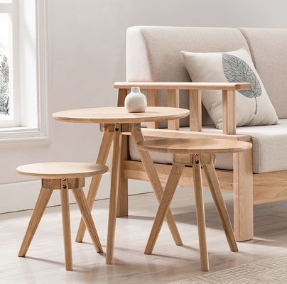 Mesa de café de madera sólida redonda de diseño moderno para el salón W32/40/50*D32/40/50*H30/40/51CM