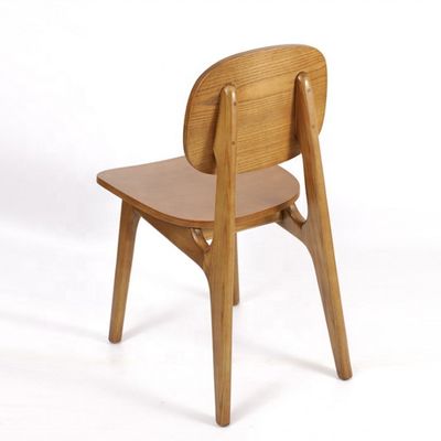 Silla de comedor de madera sólida plegada para el hotel restaurante Morden y sofisticadamente