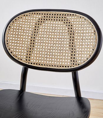 Diseño moderno silla de comedor de rodillo con marco de madera de ceniza para muebles de restaurante