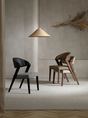 Muebles de comedor de lujo italiano de diseño moderno silla de café de madera sillas apiladas para comidas sofisticadas