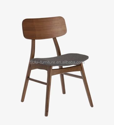 Muebles para el hogar sillas de comedor de madera maciza con colores personalizados y asiento de tela tapizada