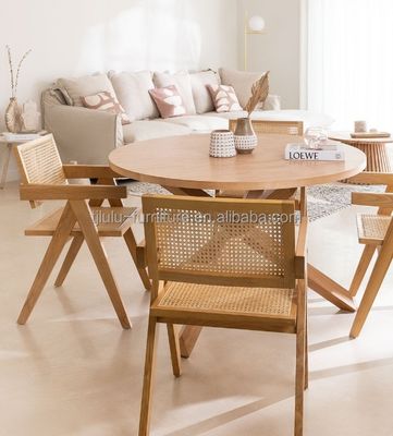 Inicio Muebles de madera sólida nórdica silla de comedor de ratán para muebles de hotel y sala de estar