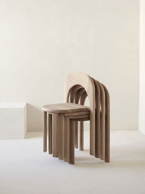 Sala de comedor de madera resistente Restaurante de diseño moderno silla apilada