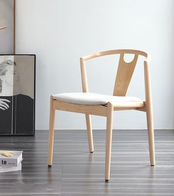 Embalaje de correo N Muebles de comedor Moderno de madera sólida PU de cuero / tela silla apilada para en el restaurante y sala de estar