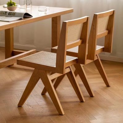 Salón moderno de madera sólida simple Rattan respaldo silla de comedor para el salón Muebles de madera de caucho