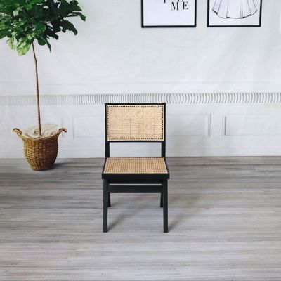 Salón moderno de madera sólida simple Rattan respaldo silla de comedor para el salón Muebles de madera de caucho