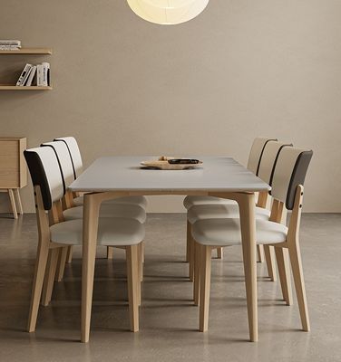Muebles para el hogar Muebles clásicos de madera silla de comedor de roble moderno Muebles de salón Muebles de madera maciza PU acabado de cuero Nitrolacquer