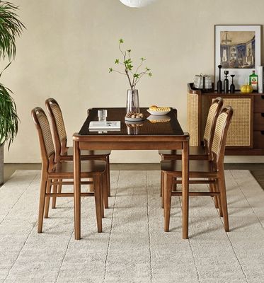 Muebles de sala de estar acabado Nitrolacquer silla de comedor de madera sólida para diseño de ocio de ratán