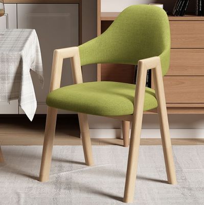 Cuero de PU / cubierta de tela silla de comedor de madera para hoteles Muebles de sala de estar de café en diseño moderno
