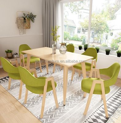 Silla de comedor con marco de madera Muebles para el hogar nórdico Cocina Asiento de tela tapizada para hotel Restaurante y hogar