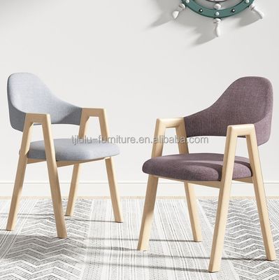 Silla de comedor con marco de madera Muebles para el hogar nórdico Cocina Asiento de tela tapizada para hotel Restaurante y hogar