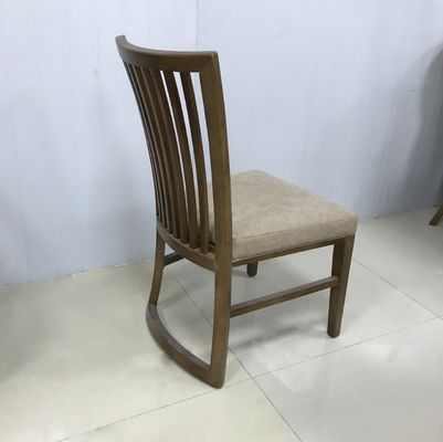 Muebles de interior de diseño moderno y simple Muebles de comedor sólido de roble silla de restaurante de madera Muebles de sala de estar Embalaje de correo N W48*D57*H88CM