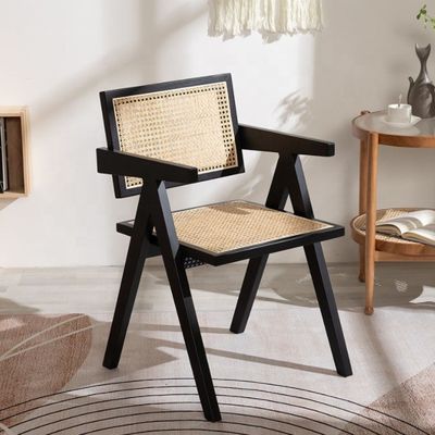 Servicio OEM Aceptado Diseñador de muebles de comedor silla de rattan de madera sólida nórdica con respaldo