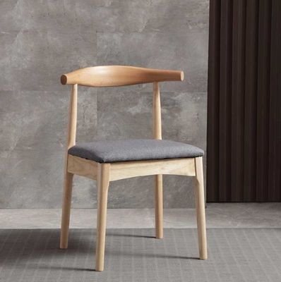Silla de comedor de nitrolacquer de ratan y madera sólida para muebles de hoteles y restaurantes en estilo moderno nórdico