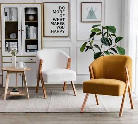 Muebles para el salón de apartamentos silla de madera nórdica moderna con lana de cordero de terciopelo y sofá de madera en diseño de hotel