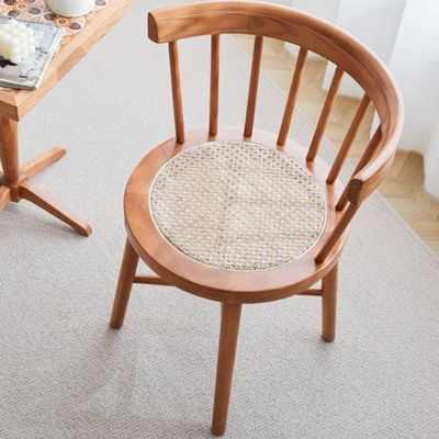 Muebles de comedor de estilo nórdico moderno Cuarto de cubierta de madera de rotín Silla trasera de madera con acabado de nitrolaca