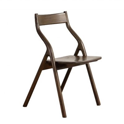 Silla de restaurante de madera de lujo de estilo moderno con diseños y materiales aceptables para el cliente