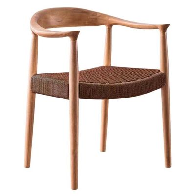 Mejore su experiencia gastronómica con el estilo de diseño nórdico sillas de comedor de madera sólida tejida con cordón con brazos