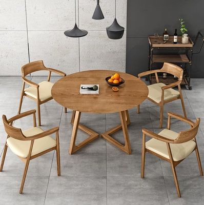 Nitrolacquer acabado estilo nórdico mesa de comedor de madera maciza con NO diseño plegado y muebles de comedor