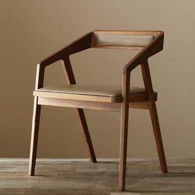 Casa Muebles de diseño nórdico moderno silla de comedor de madera con madera maciza y cuero PU