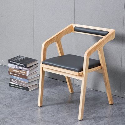 Casa Muebles de diseño nórdico moderno silla de comedor de madera con madera maciza y cuero PU