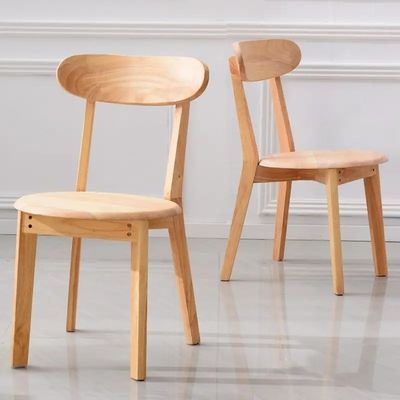 Tablas y sillas de comida rápida de madera sólida y restaurante con marco de madera de caucho a precios personalizados