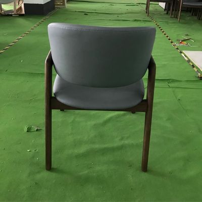 Silla de tapicería moderna a medida para restaurante Hotel Muebles de madera sólida Silla de comedor del taller