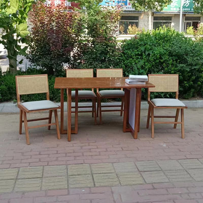 Silla de comedor para cafeterías y restaurantes 2023 Madera sólida de cuero PU estilo nórdico Diseño moderno