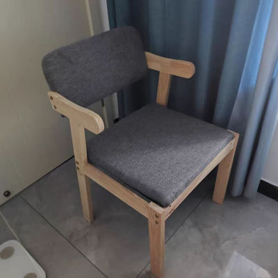 Sillones de restaurante de cuero PU de madera sólida moderna para muestras de comedor dentro de muebles generales para el hogar
