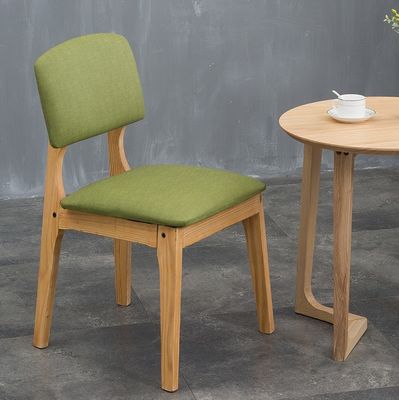 Muebles de comedor modernos sillas de madera maciza con acabado de nitrolacquer para muebles de restaurante
