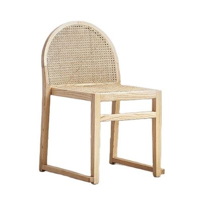 Silla nórdica sillas de comedor de madera sólida modernas para el envío de correos y diseños personalizados
