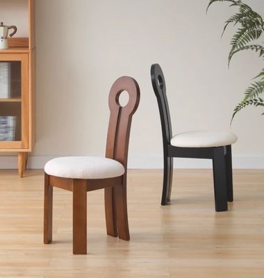 Muebles para hoteles y restaurantes Cama de comedor de madera sólida con cojín de tela W40*D47*H90CM
