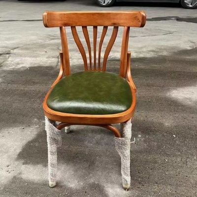 Sillones de madera de diseño moderno con apoyo reclinable y tapicería de cuero de PU en estilo nórdico