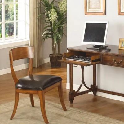 Tamaño personalizado Silla de restaurante Cuadro de madera Cuero suave de cojín grueso Silla de comedor Silla para muebles de casa