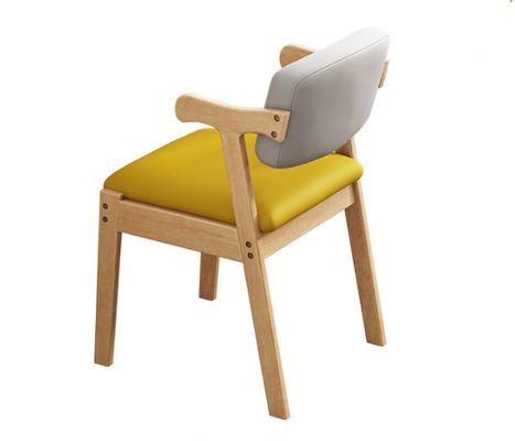 Silla de comedor de madera sólida nórdica moderna con reposabrazos NO Plegable Estilo de diseño Moderno Plegable NO