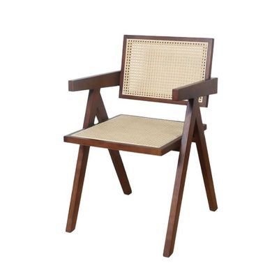 Silla de comedor de madera sólida natural con respaldo de rotín moderno en acabado negro