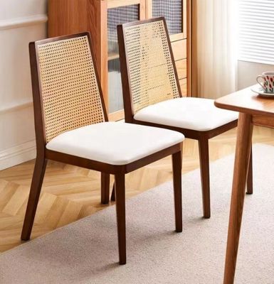 NC/PU Finish de pintura silla de comedor tapizada de madera para diseño nórdico moderno y estilo de madera sólida