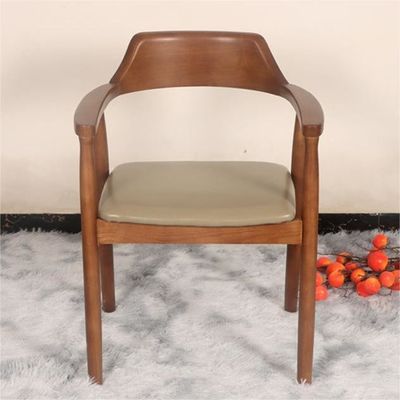 Muebles de comedor de color natural Europa del Norte Madera sólida PU almohadillas de cuero silla de restaurante