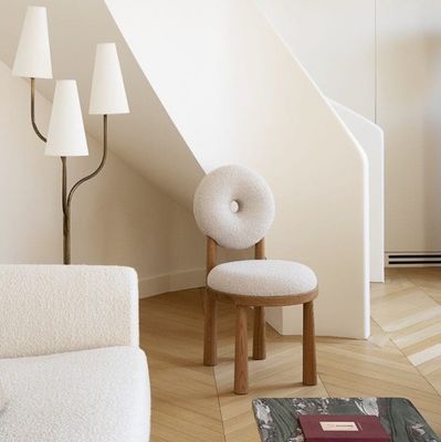 Silla de comedor de madera sólida para el hotel Servicio OEM aceptado en el apartamento
