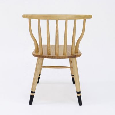 Diseño moderno estilo nórdico exquisita mano de obra Windsor silla de comedor de madera maciza para muebles de asientos de restaurante