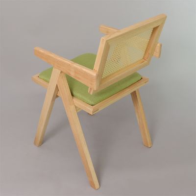 Servicio de OEM W46*D47*H91CM Muebles de madera nórdica Apoyos para espaldas de rotín tapizado Sillas de comedor de madera sólida para hotel restaurante