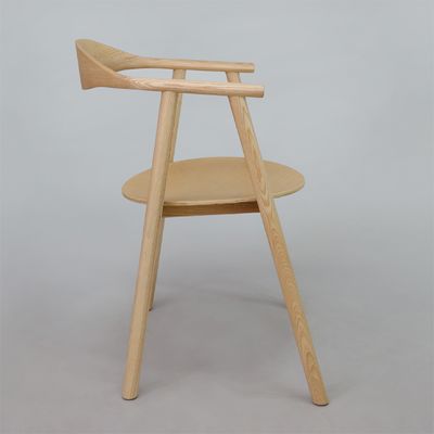 Silla de comedor de madera sólida nórdica de lujo para comedor W55*D47.5*H74.5 cm con servicio OEM aceptado