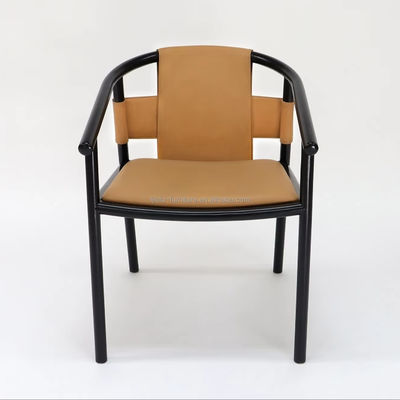 Silla de comedor específica marco de madera maciza salón de ocio acento sillas de brazos con cuero de silla marrón